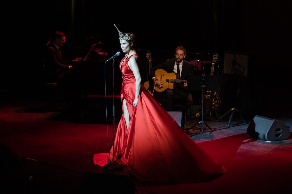 Isabelle Georges « Oh Là Là ! » Théâtre des Champs-Élysées Paris © photo V. Tonelli