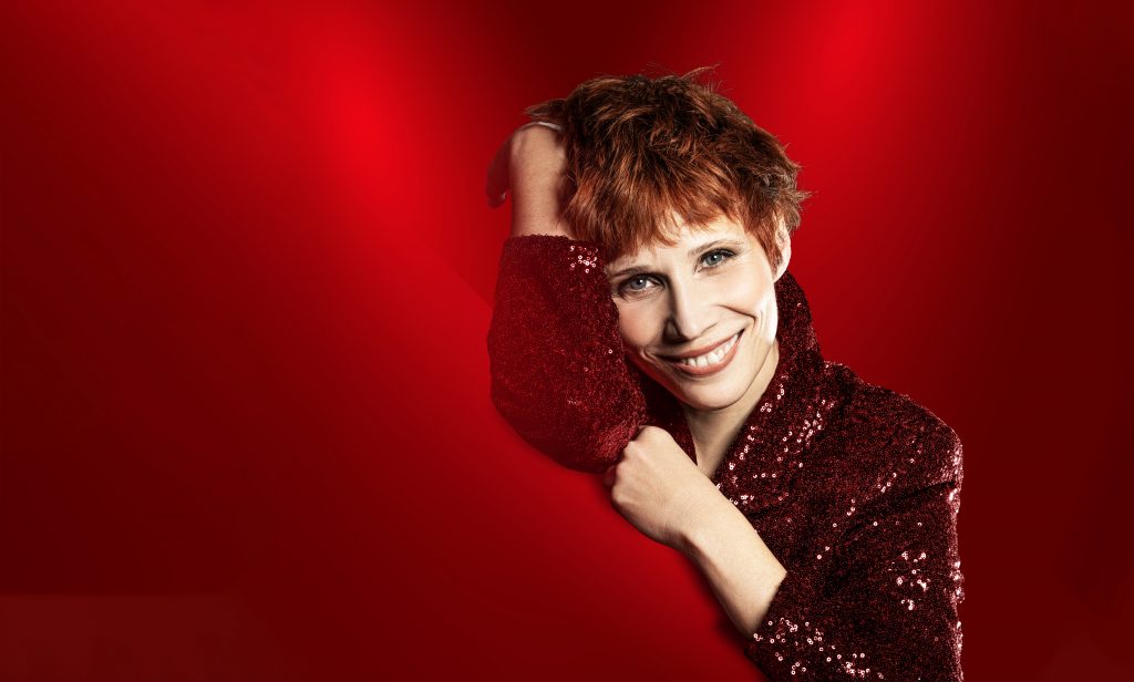 Love, Linda • Isabelle Georges • photo Renaud Corlouër